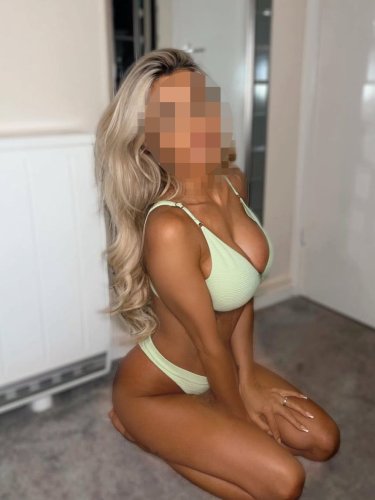 Kristel, CZ GIRL