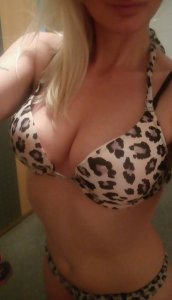 KRÁSNÁ SEXY CHTIVÁ JANNI